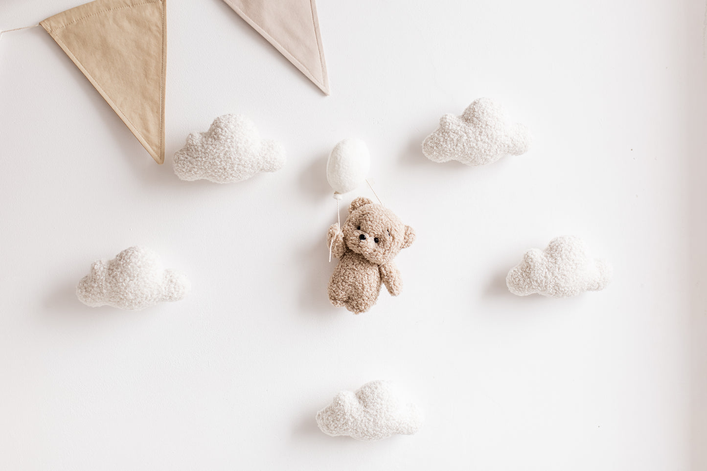 Eco-friendly boucle bear wall décor for baby nursery with whimsical design