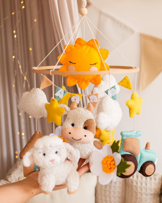 Farm baby mobile with boucle cow, sheep, duck, sun and cloud