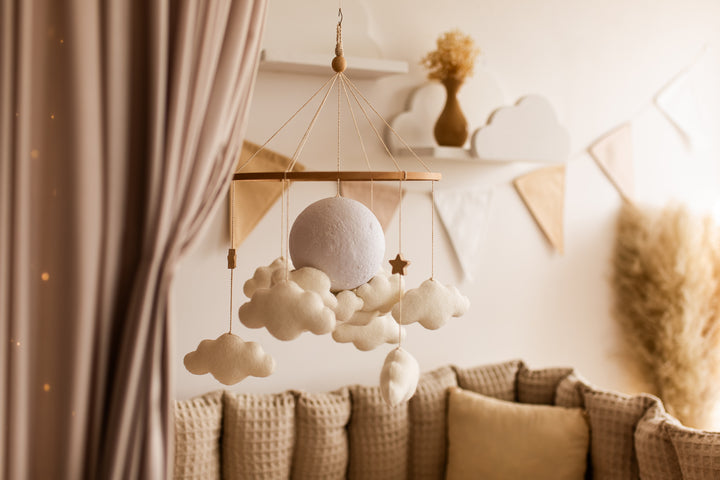 Nursery night light baby crib mobile