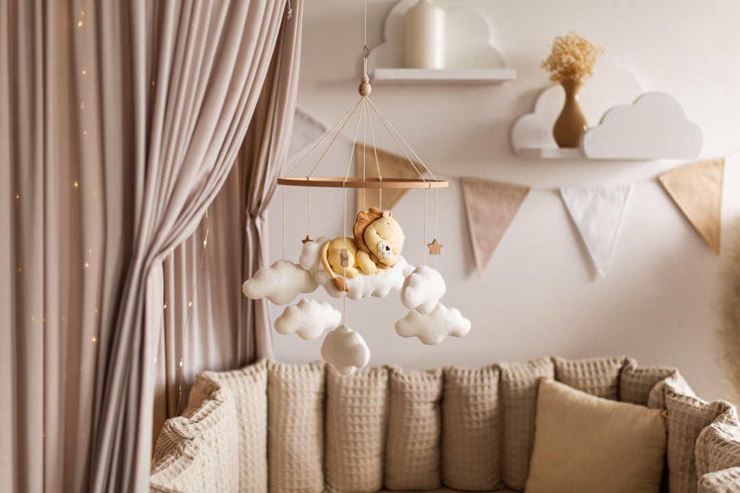 Schlummerlöwe Baby-Mobile – Safari-Mobile fürs Kinderzimmer mit Wolken