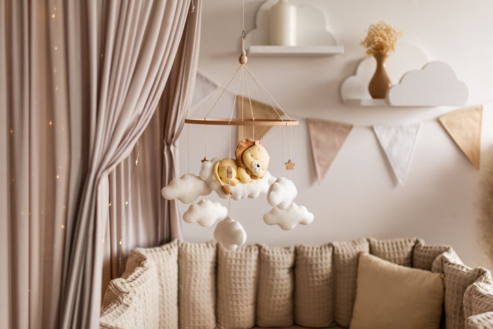 Schlummerlöwe Baby-Mobile – Safari-Mobile fürs Kinderzimmer mit Wolken