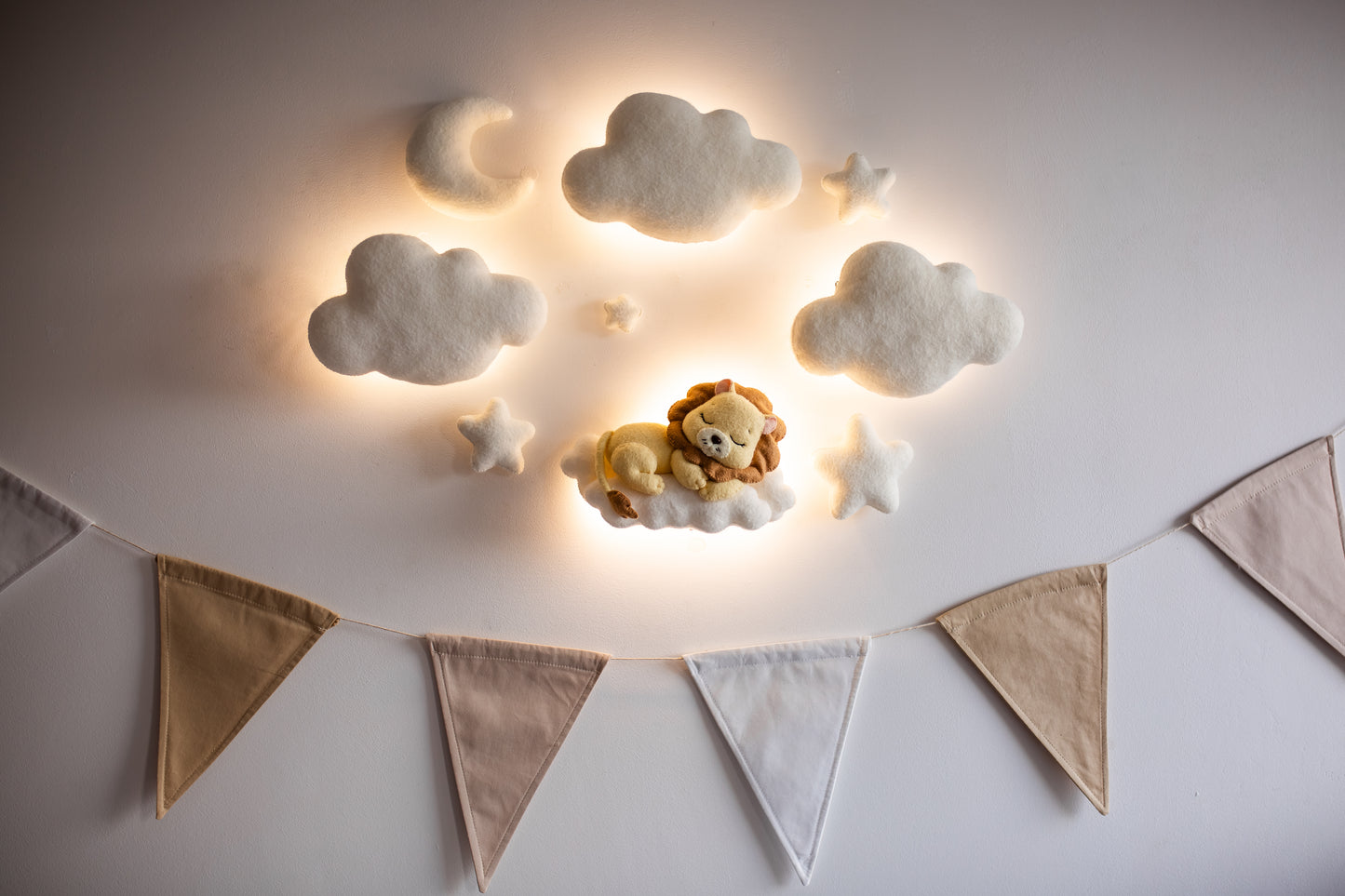 Safari Animal Night Light | Nursery Wall Lamp Set | Giraffe Elephant Tiger Lion