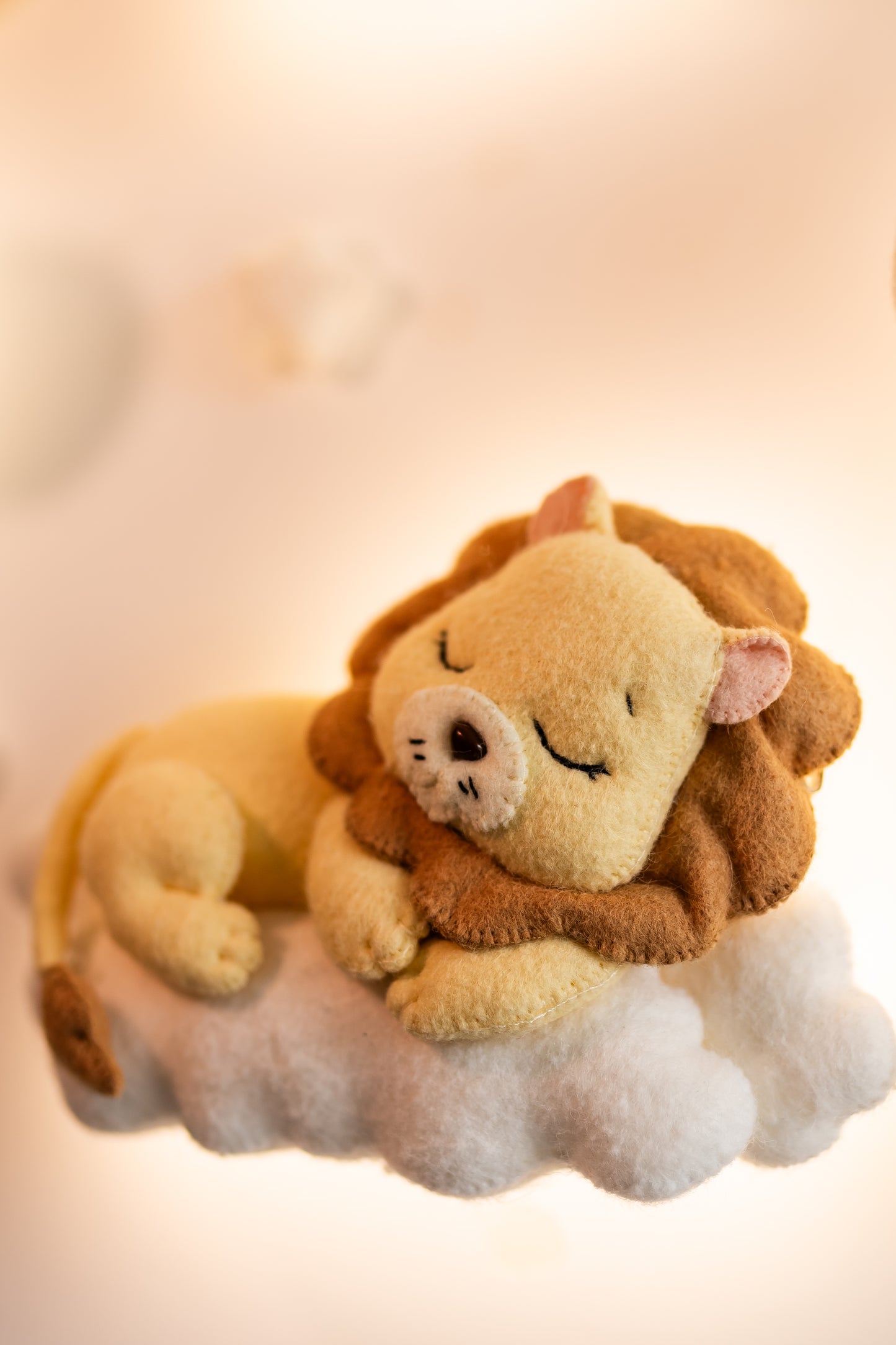 Safari Animal Night Light | Nursery Wall Lamp Set | Giraffe Elephant Tiger Lion