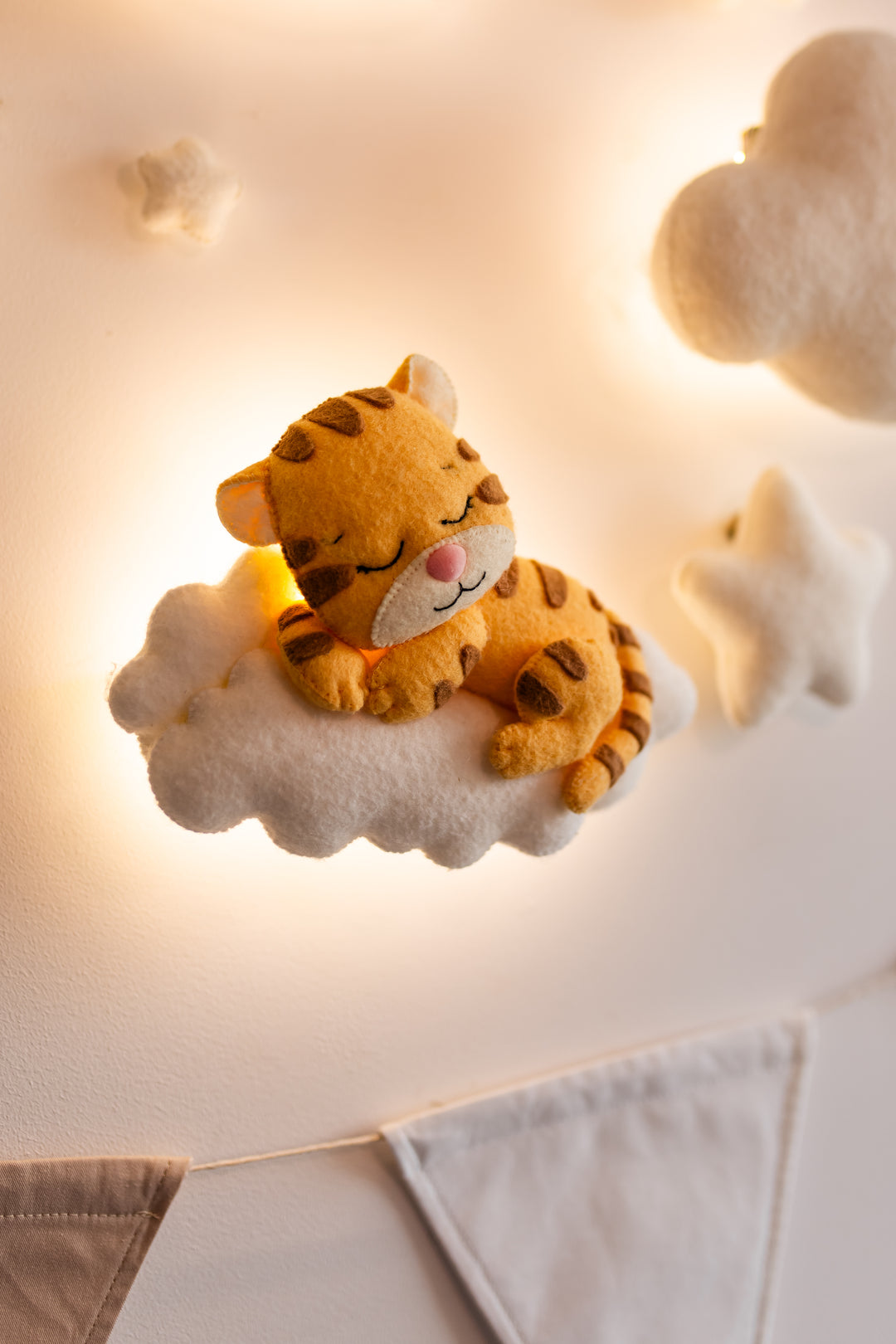 Giraffe Nursery Wall Decor