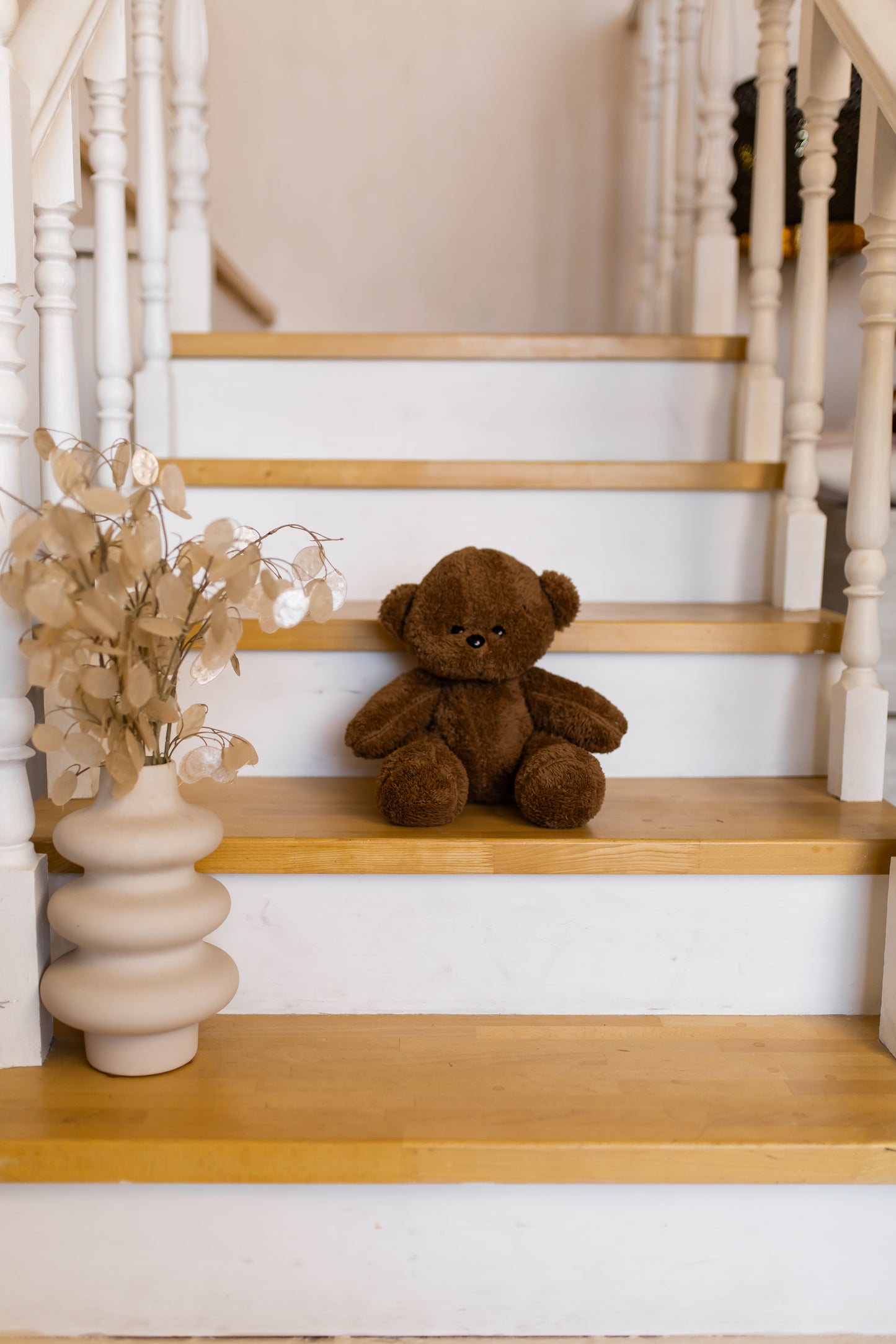 Нічник з повітряними кульками та бурим ведмедем 